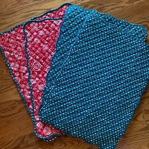 Quilted Pioneer Woman Christmas Placemats